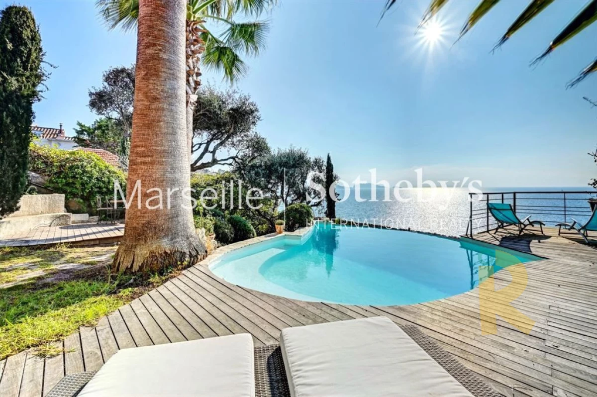8-room-luxury-townhouse-for-sale-in-marseille-france-big-2